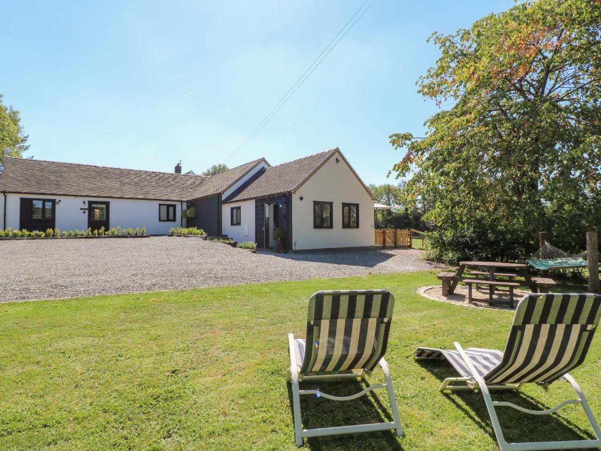 The Den, Bank Top Farm Ashbourne  Esterno foto